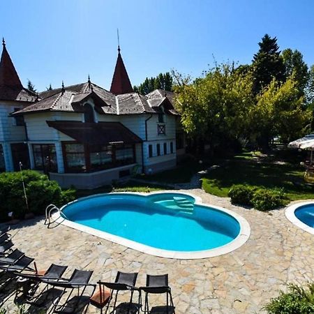 Garni Hotel Vila Milord Resort Palics Kültér fotó