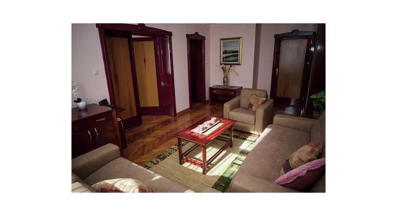 Garni Hotel Vila Milord Resort Palics Kültér fotó